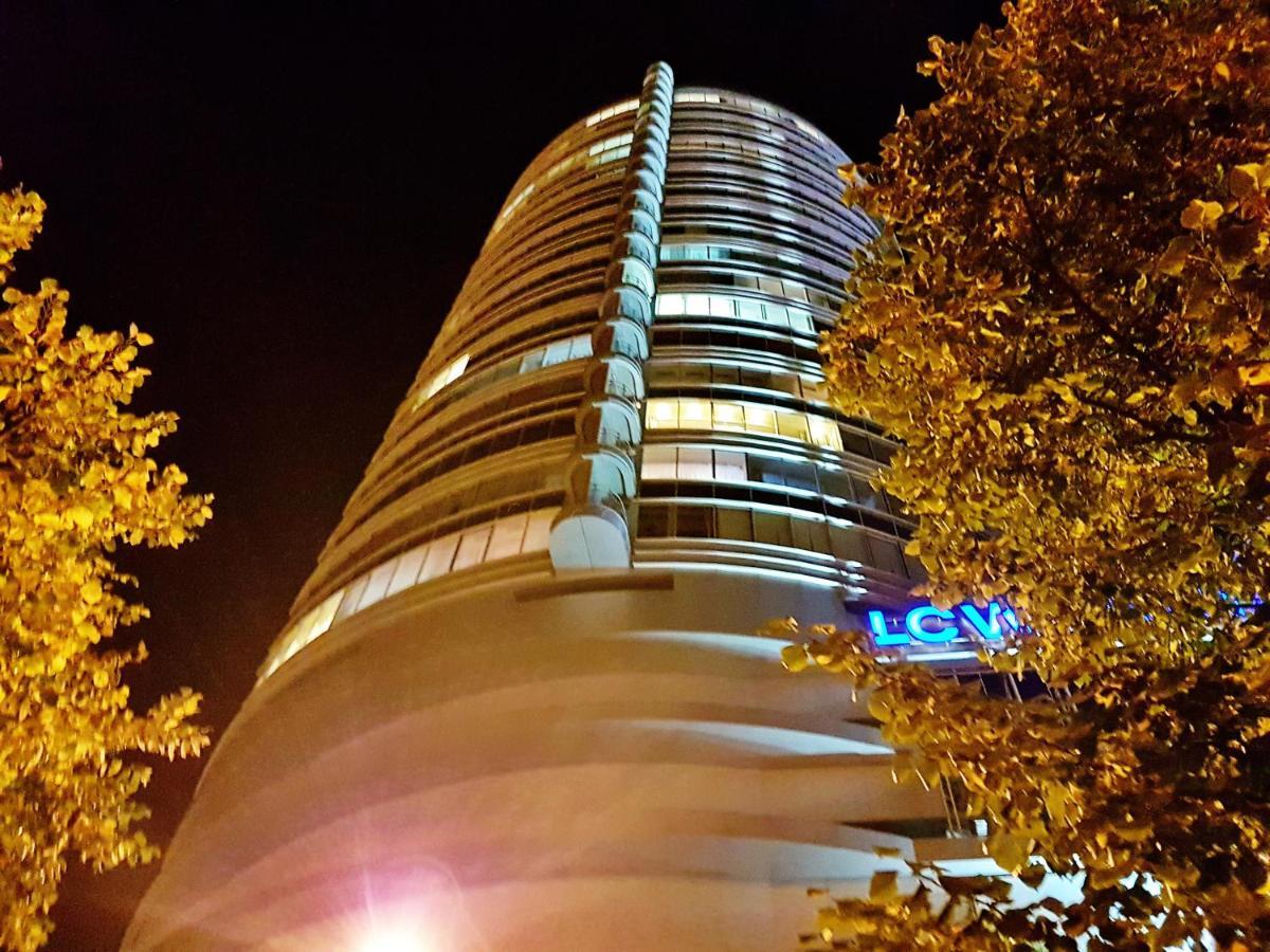 Most City Apart-Hotel Dnepropetrovsk Exterior foto